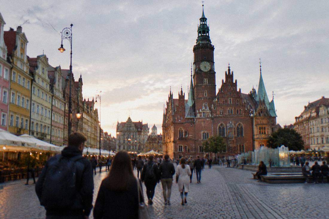 Evening light on Wroclaw's market square and town hall after a long day trip